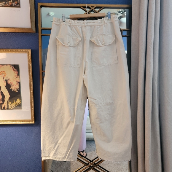 Free People To The Extreme Barrel Pants - Picture 2 of 3